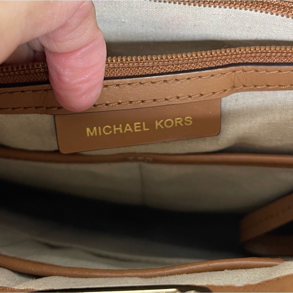Michael Kors Sullivan Large Leather and Linen Messenger Bag travel office career - Picture 11 of 12